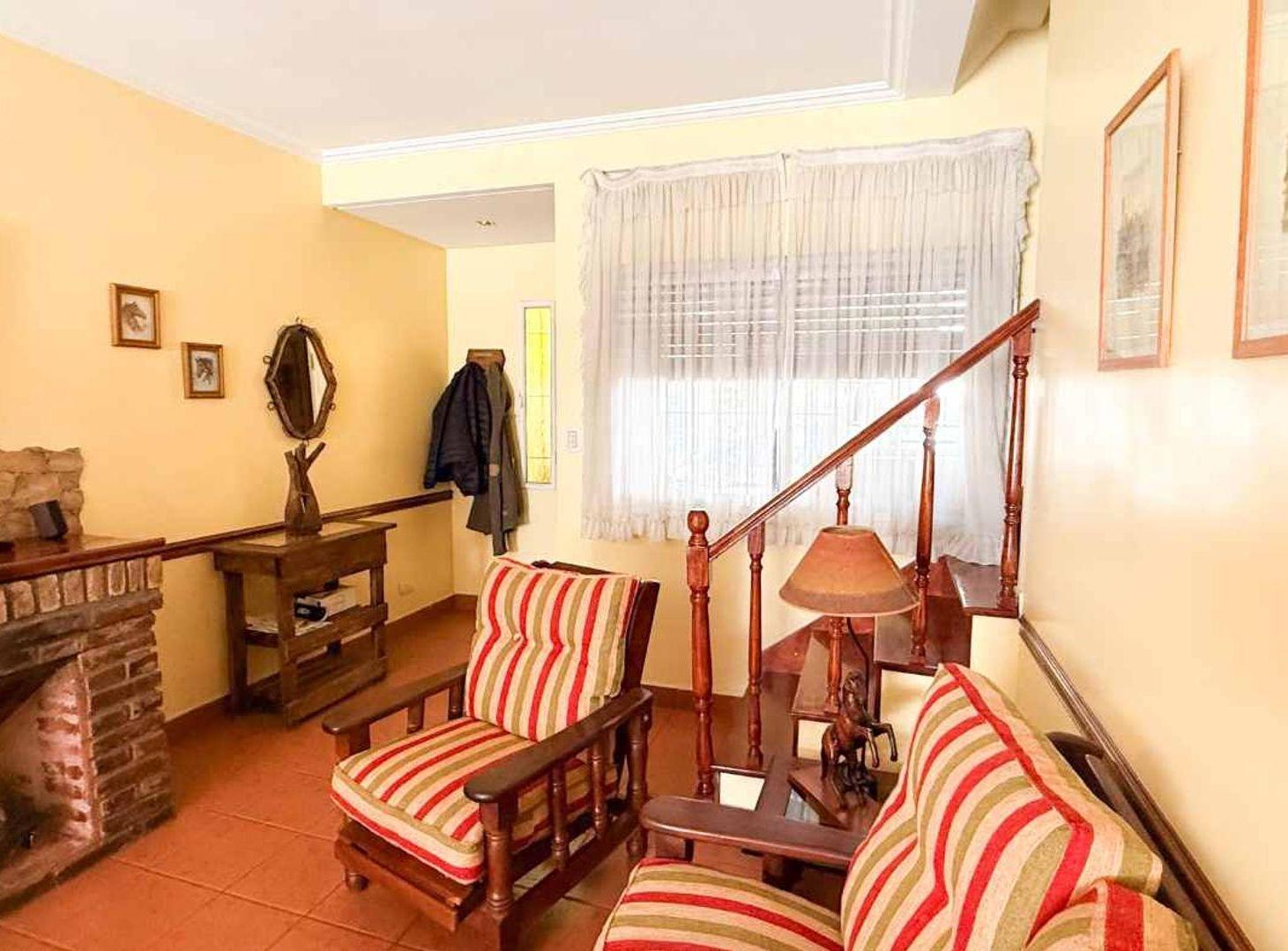 Foto de VENTA CASA 4 AMBIENTES COCHERA -RAMOS -CREDITO, imagen 4