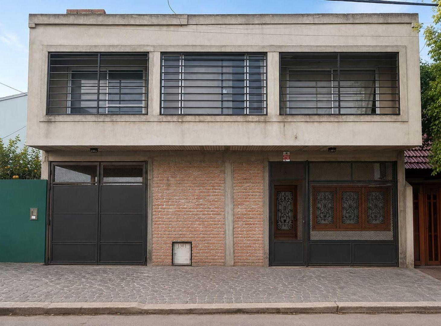 Foto de VENTA PH 3 AMBIENTES EN BERNAL ESTE - APTA CREDITO, imagen 2