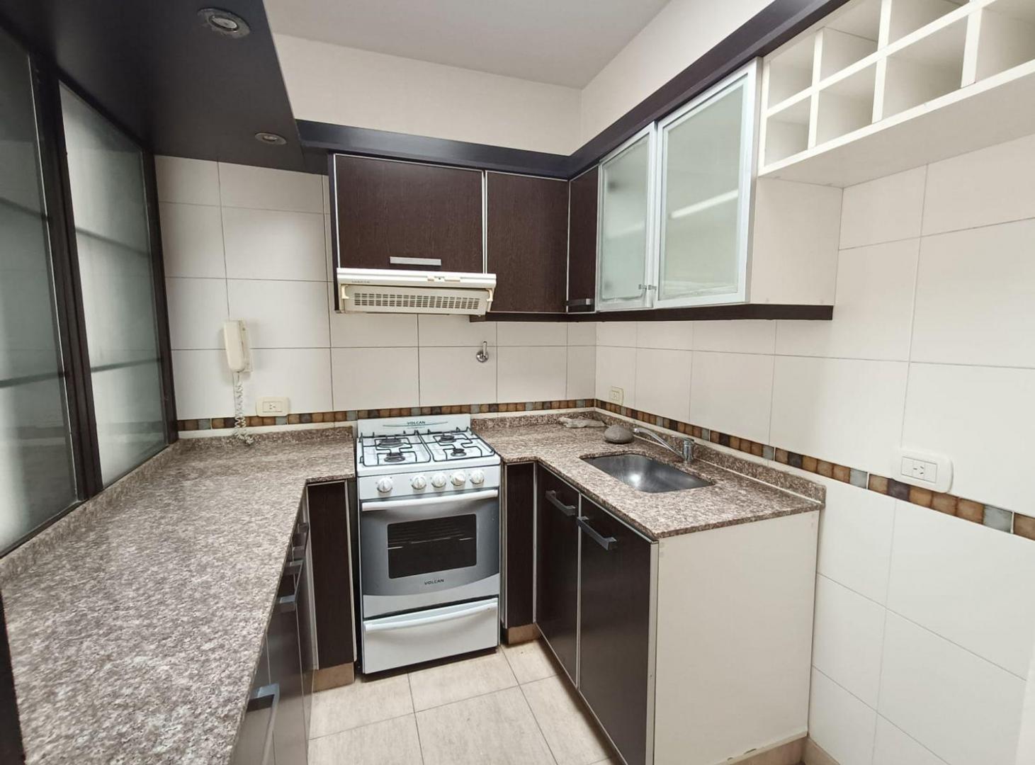 Foto de VENTA PH 2 AMBIENTES VILLA SANTA RITA CON PATIO, imagen 2