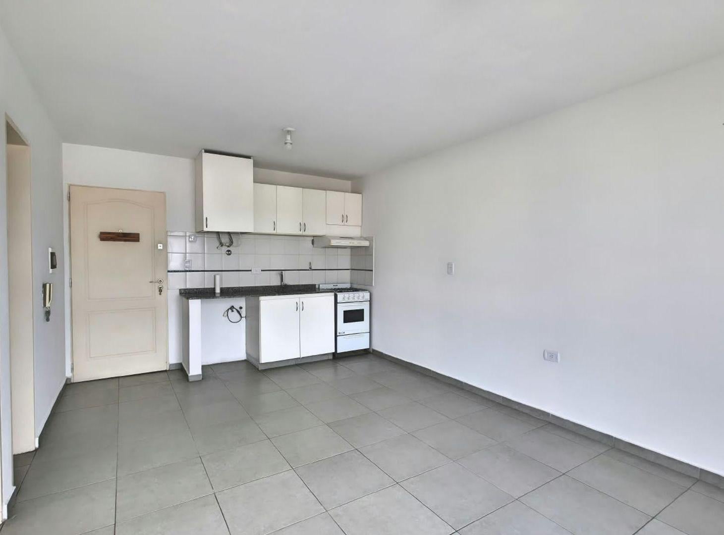 Foto de HAEDO ALQUILER DEPARTAMENTO 2 AMBIENTES al FRENTE, imagen 5
