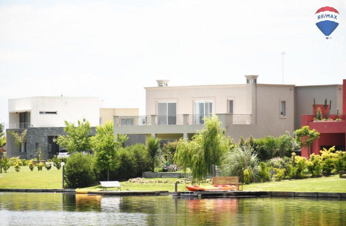 Foto de VENTA LOTE AL LAGO BARRIO SAN MARCO VILLA NUEVA, imagen 4