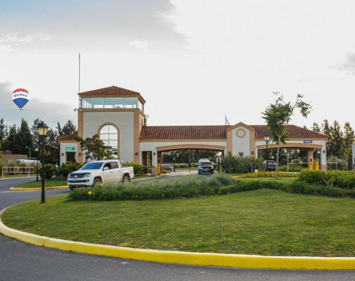 Foto de VENTA LOTE AL LAGO BARRIO SAN MARCO VILLA NUEVA, imagen 2