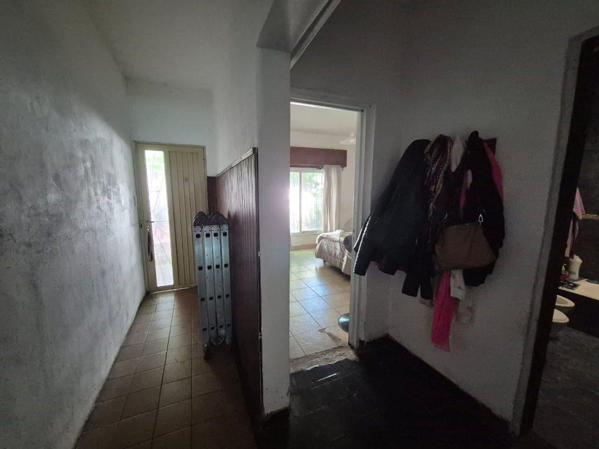Foto de Venta Casa a Refaccionar Castelar Norte, imagen 4