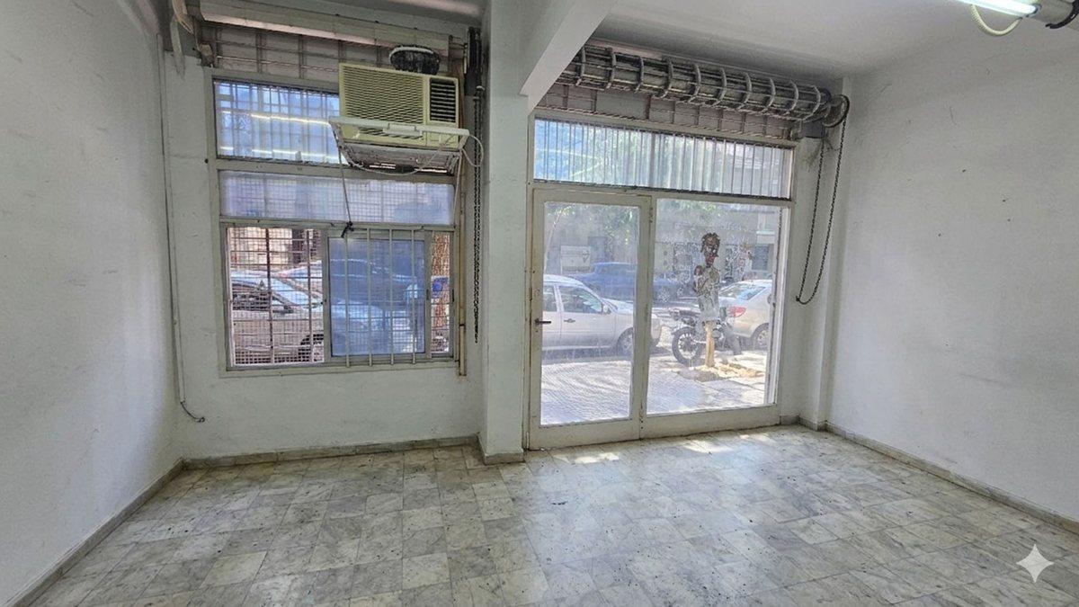 Foto de VENTA LOCAL COMERCIAL 23M2 EN ALMAGRO, imagen 5