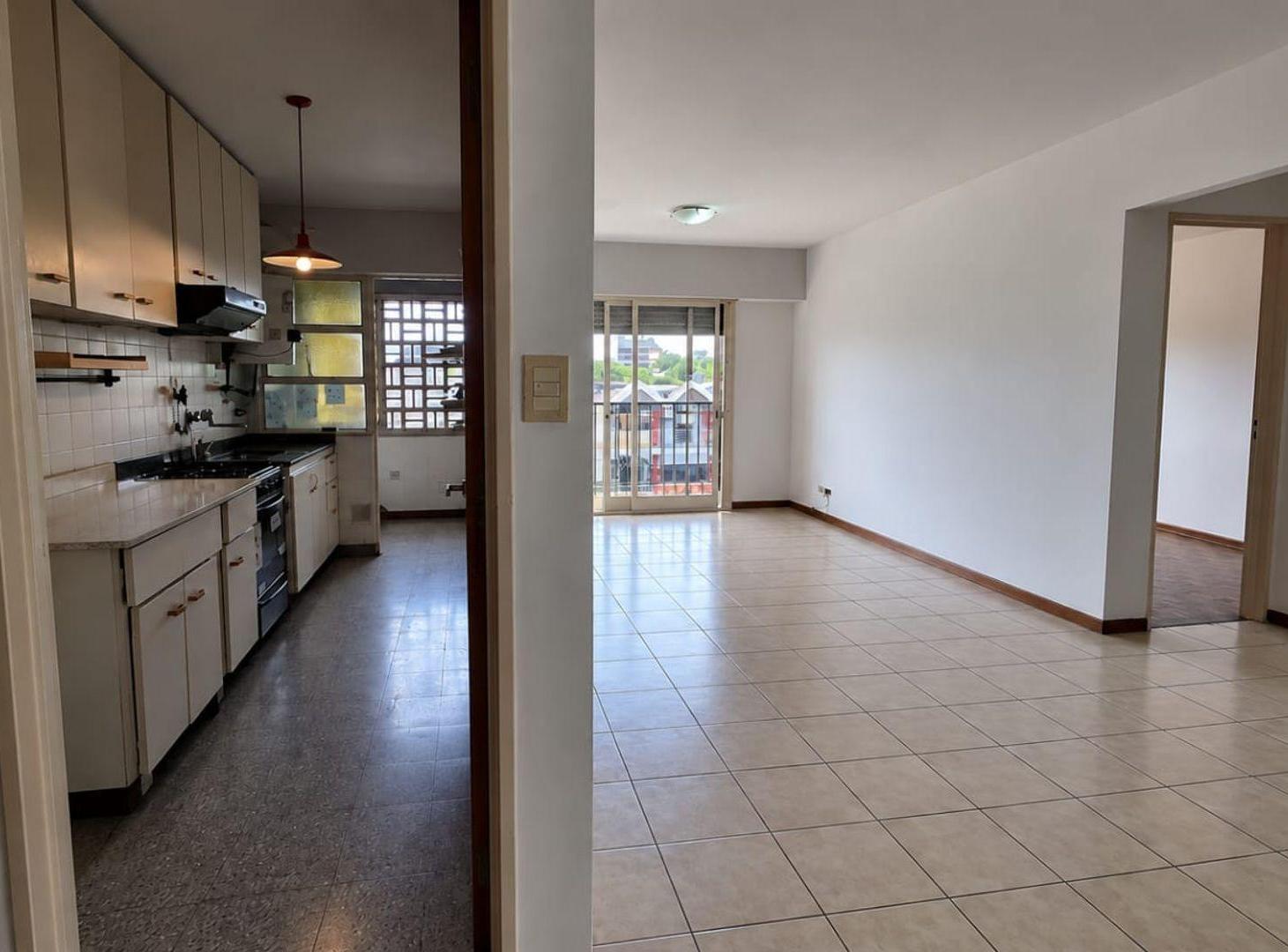 Foto de ALQUILER DEPARTAMENTO 2 AMBIENTES FLORESTA, imagen 5