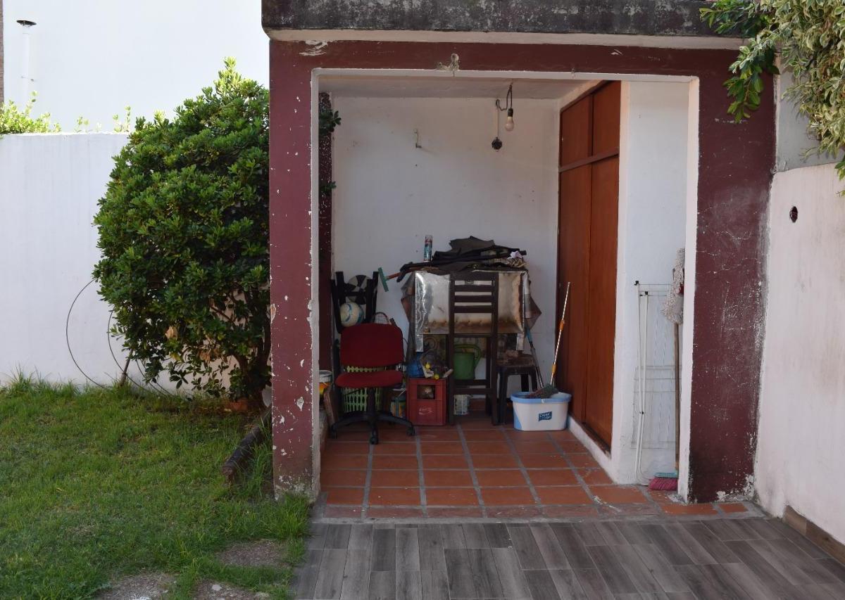 Oportunidad! Casa en El Centro de Merlo en Excelente Estado! 2