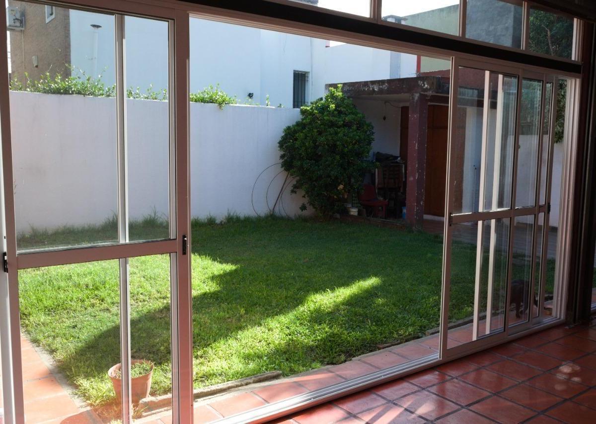 Oportunidad! Casa en El Centro de Merlo en Excelente Estado! 1