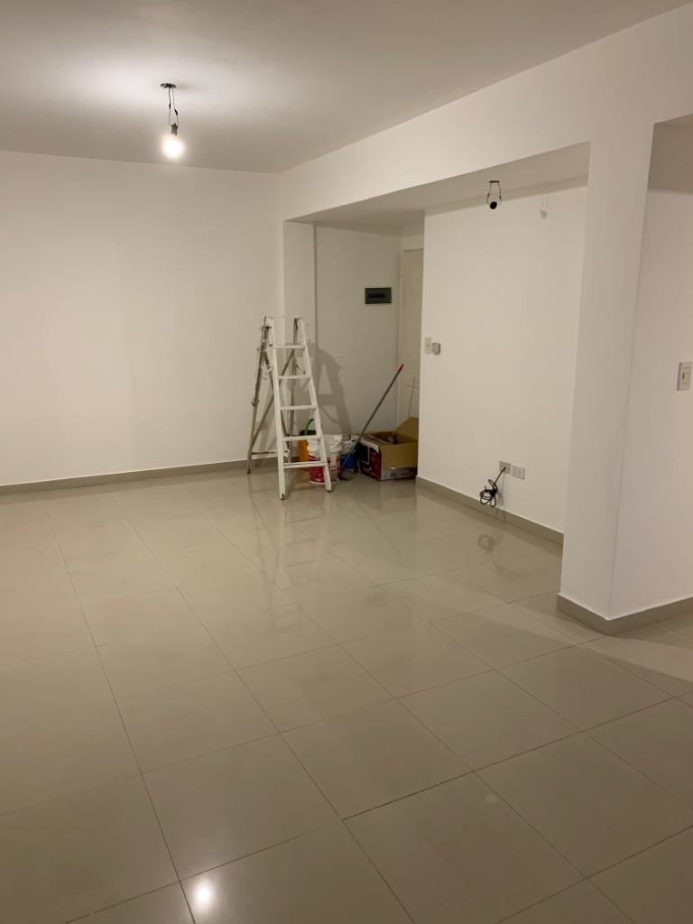 Departamento en VENTA en el Centro de Castelar
