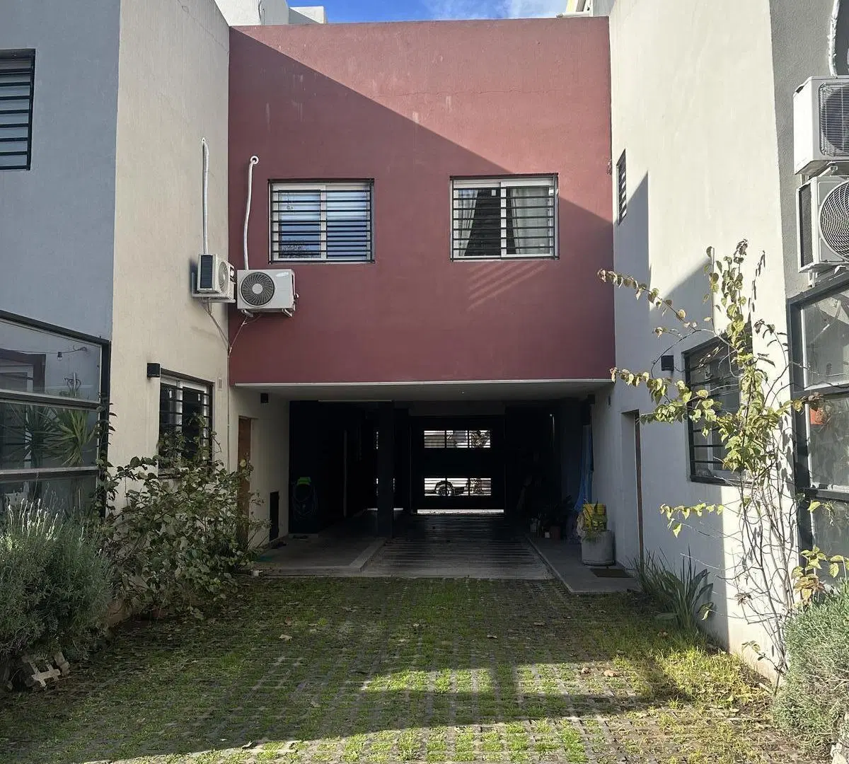 Triplex de 4 ambientes en Haedo Sur 5