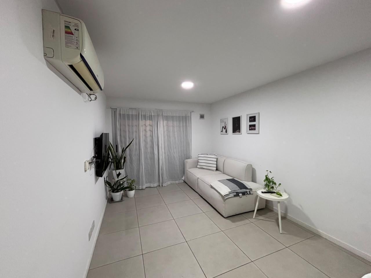 Foto de Departamento de 2 Ambientes con cochera, imagen 2