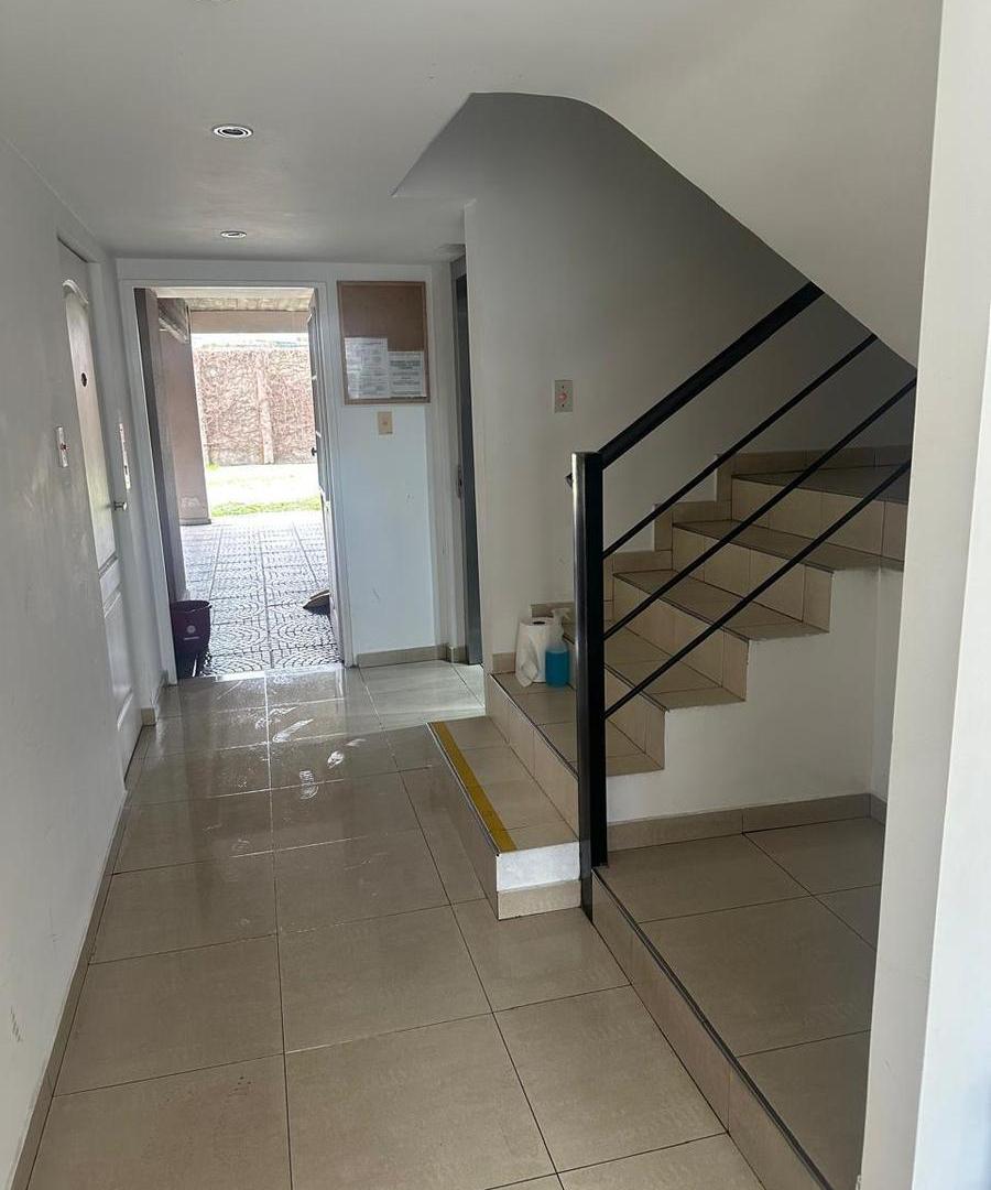 Foto de Departamento monoambiente en Alquiler Morón centro, imagen 2