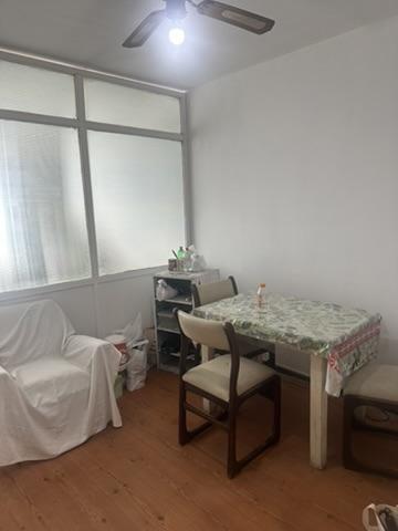 Foto de Alquiler monoambiente con balcón frente a estación Morón – Apto, imagen 2