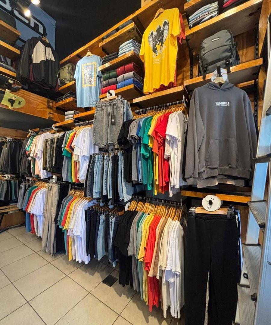 Foto de Excelente local en Alquiler en el centro de Merlo, imagen 2