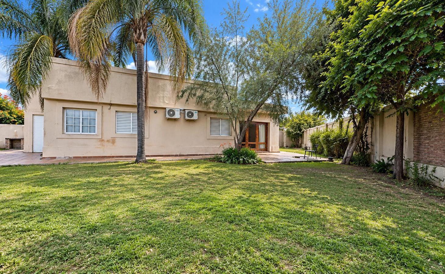 Foto de VENTA CASA CATEGORIA BARRIO SAN CARLOS- LA BANDA, imagen 5