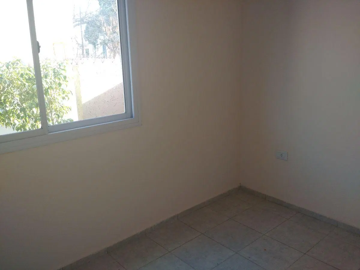Departamento de 40 m2 con 1 dormitorio en alquiler en Alberdi 4