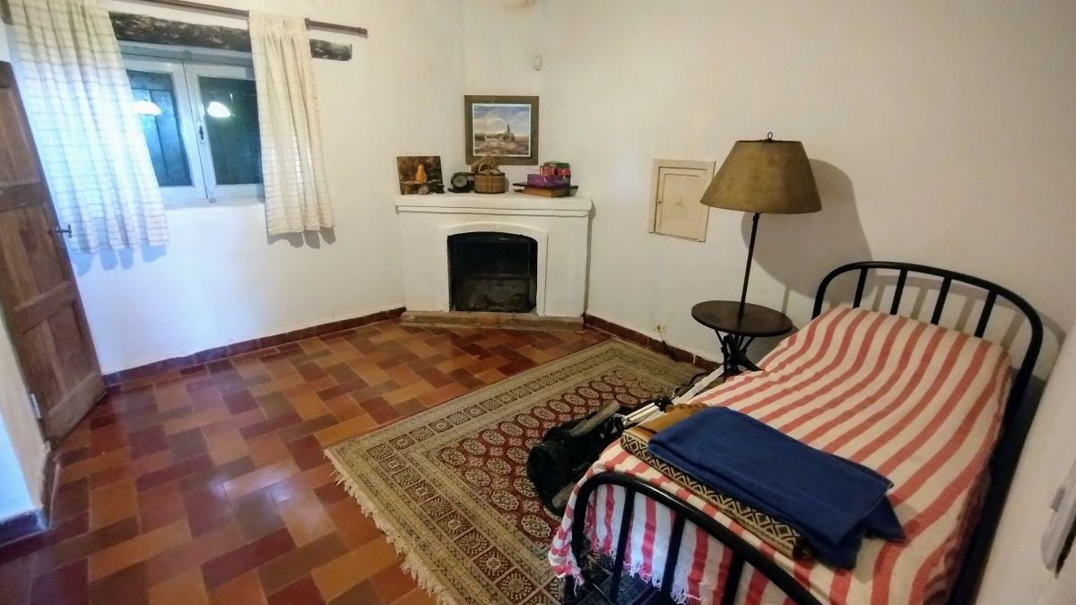 Foto de EN VENTA Hermosa casa de piedra en un entorno único., imagen 2