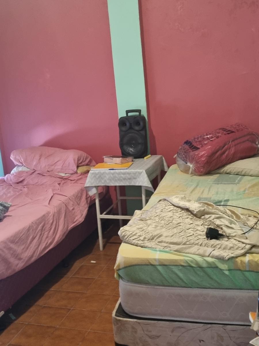 Casa 3 Amb. - Amplio Lote - Mejoras 1