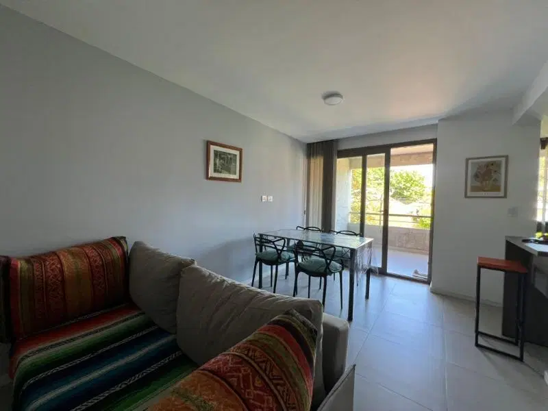 Departamento en Venta en Leandro N. Alem 2