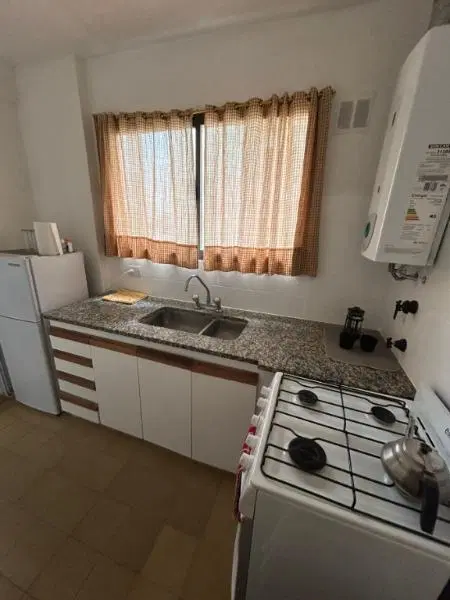 Departamento en Alquiler temporal en La Perla 8