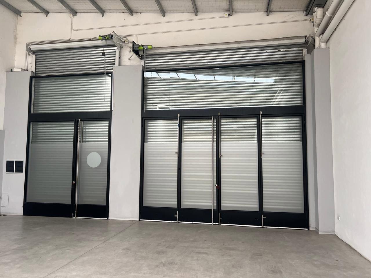 Foto de Bodega-Galpon en Alquiler en Mar Del Plata, imagen 3