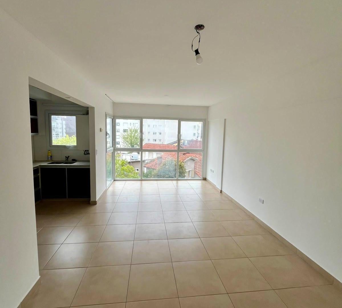 Foto de Departamento en Alquiler en Güemes, imagen 2