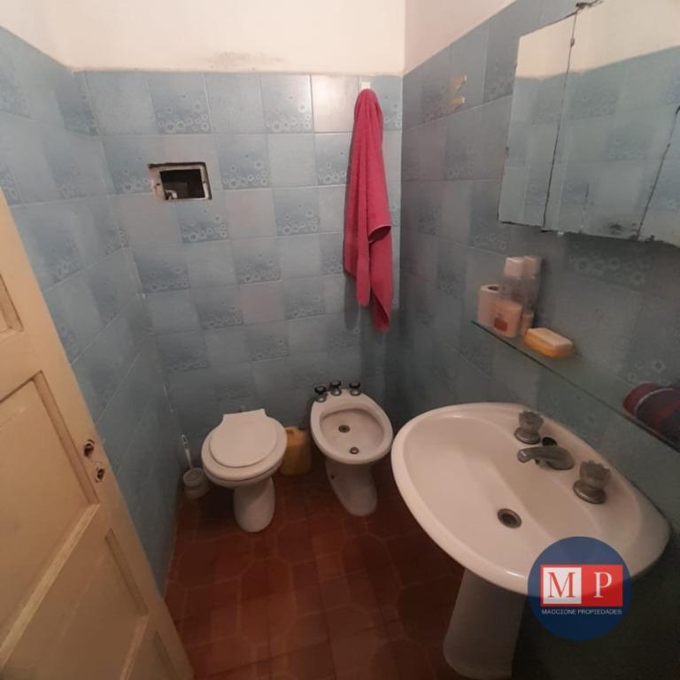 Foto de Casa en lote propio con 2 PH en block en Venta - OPORTUNIDAD . Barrio, imagen 4