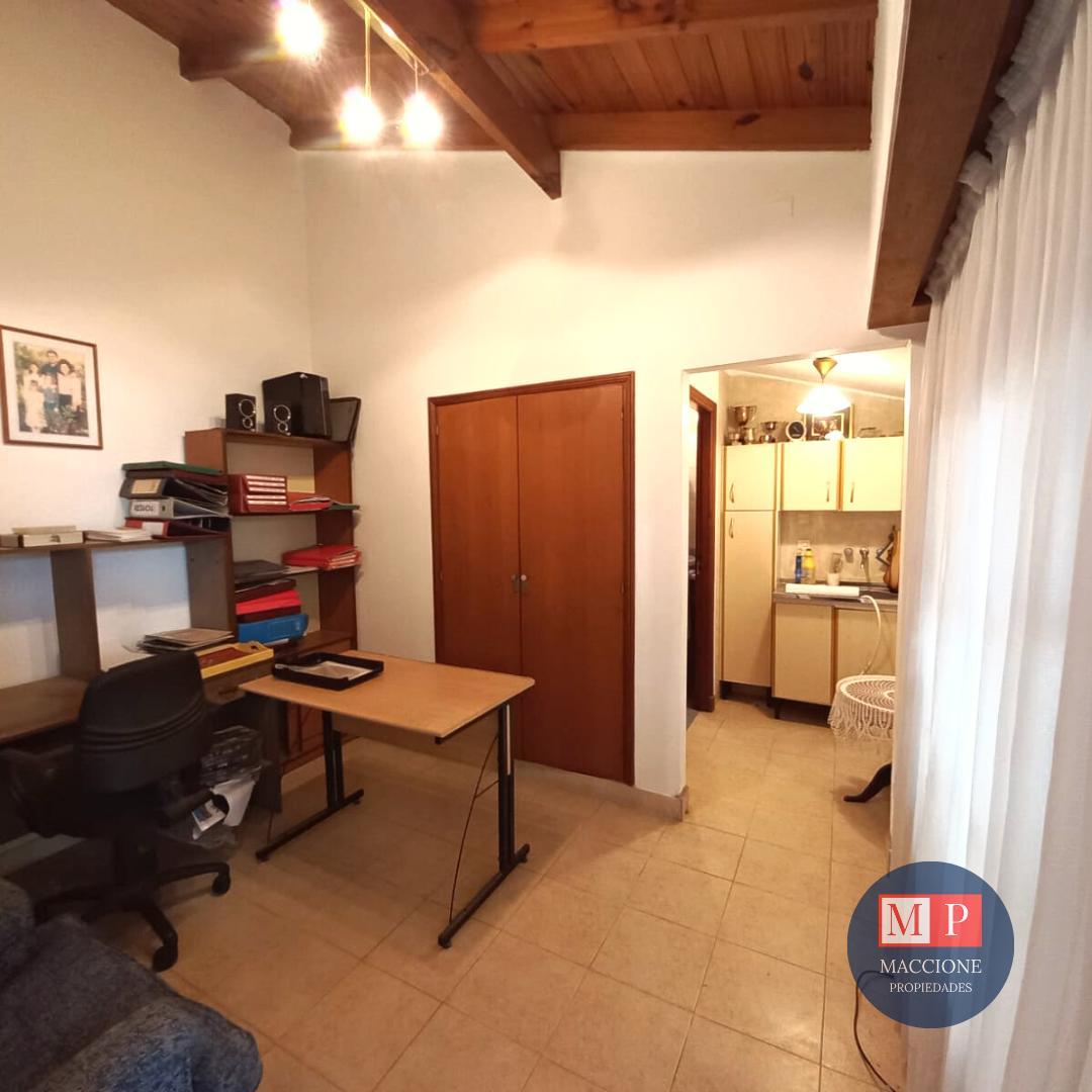 Chalet 5 Ambientes en Venta 5