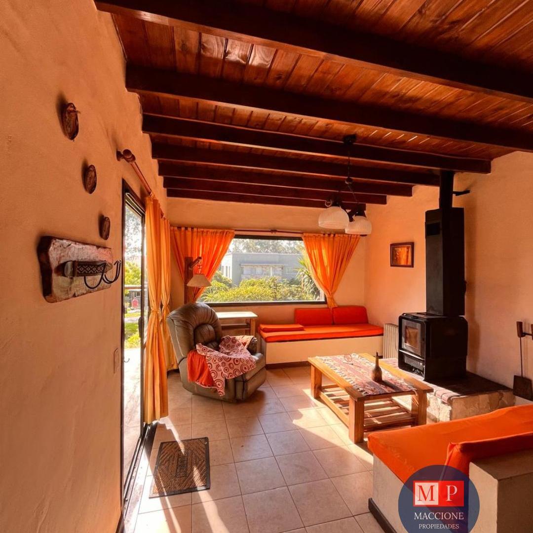 Venta Chalet en dúplex 3 ambientes con parque en Balcones del Golf. Sierra de los Padres