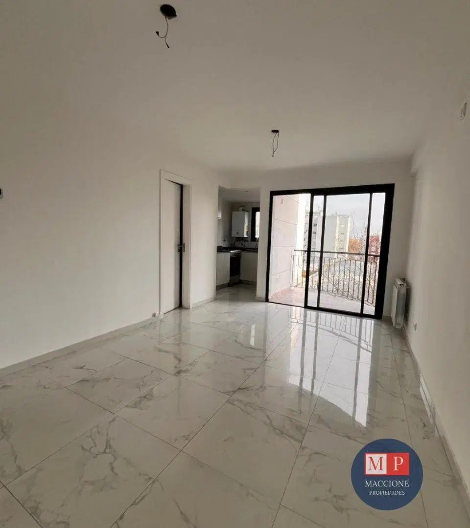 ALQUILER DEPARTAMENTO 2 AMBIENTE CON BALCON SALIENTE EXTERNO A LA CALLE - LUMINOSO! 12 o 24 MESES. 5