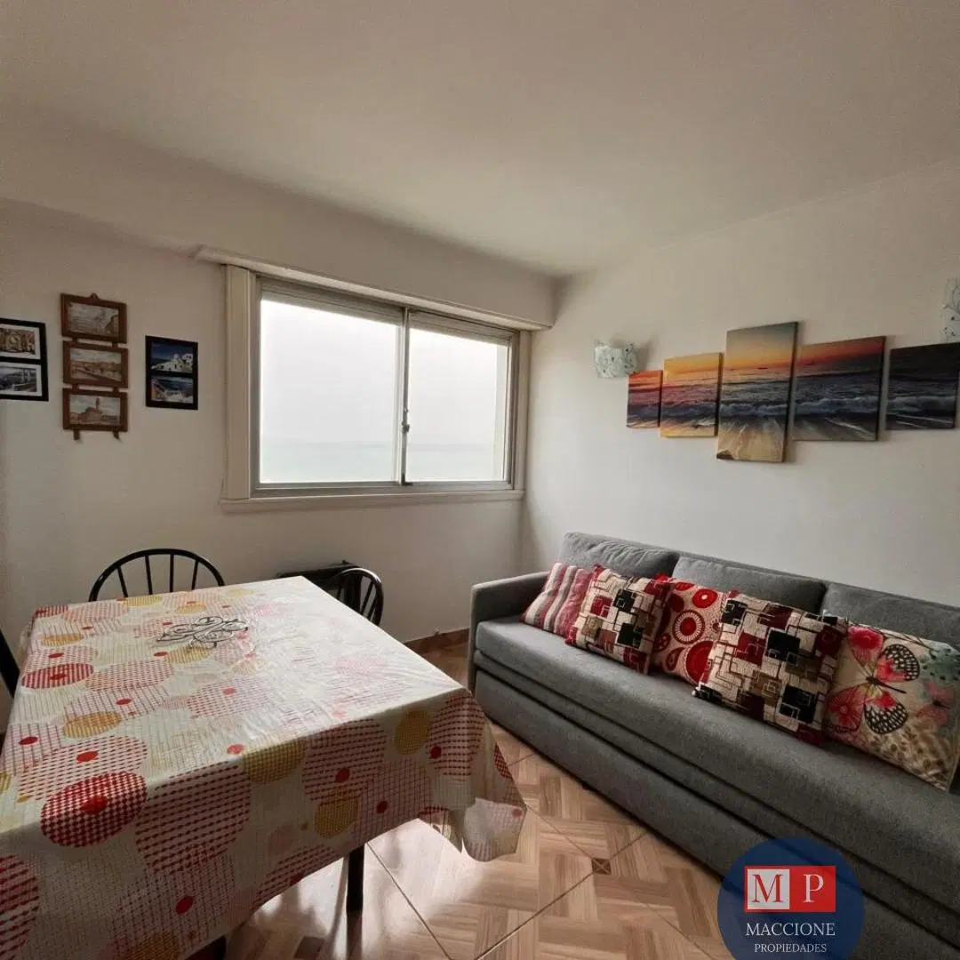 VENTA DEPARTAMENTO 2 AMBIENTES CON VISTA AL MAR, FRENTE A LA PLAYA!! 3