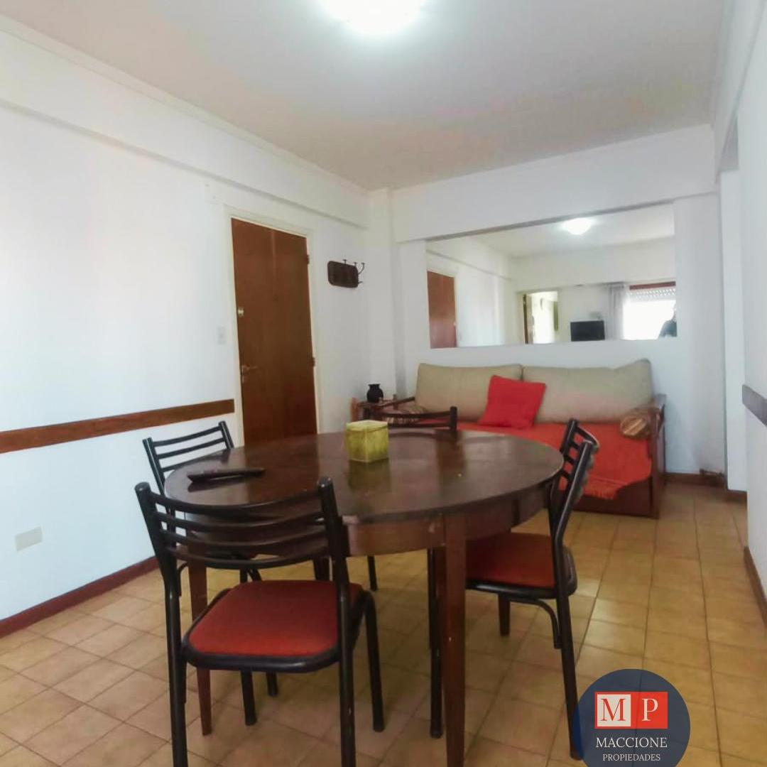 Foto de Alquiler Departamento 2 ambientes amoblado! 12 MESES, imagen 3