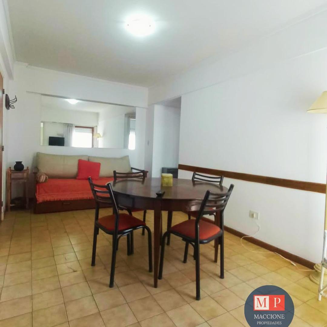 Foto de Alquiler Departamento 2 ambientes amoblado! 12 MESES, imagen 1