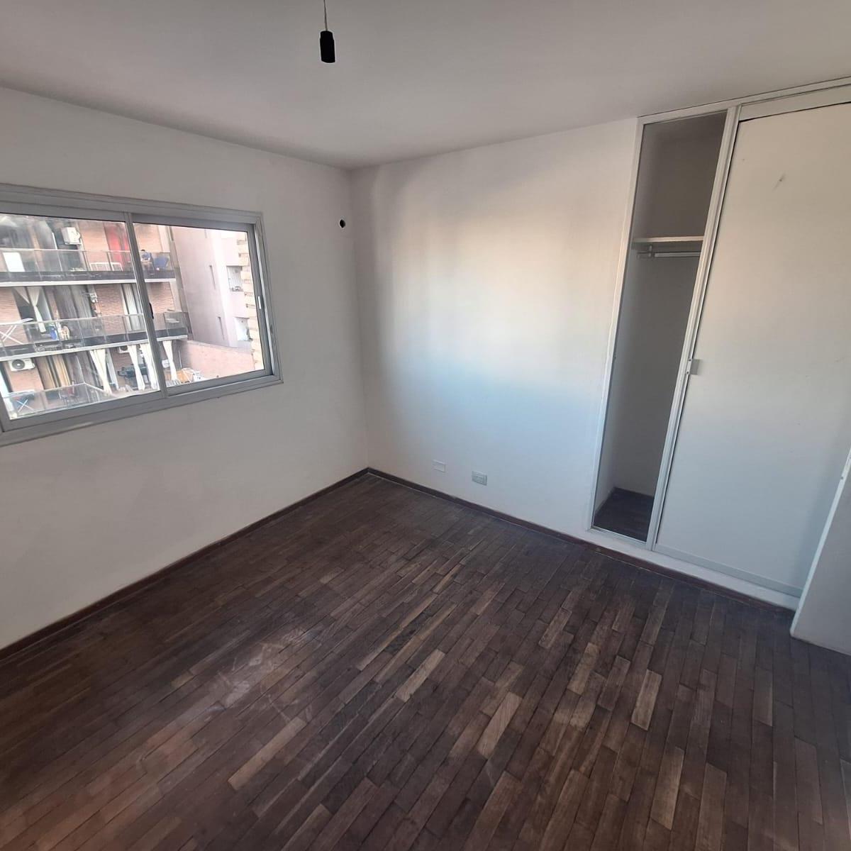 Departamento en Zona Centro de 2 Dorm. 2