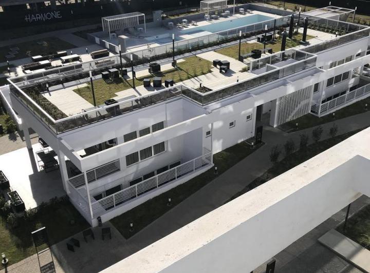 DEPARTAMENTO EN ALQUILER CHATEAU CARRERAS COMPLEJO HARMONY DEPTO 2 DORMITORIOS CON COCHERA 3