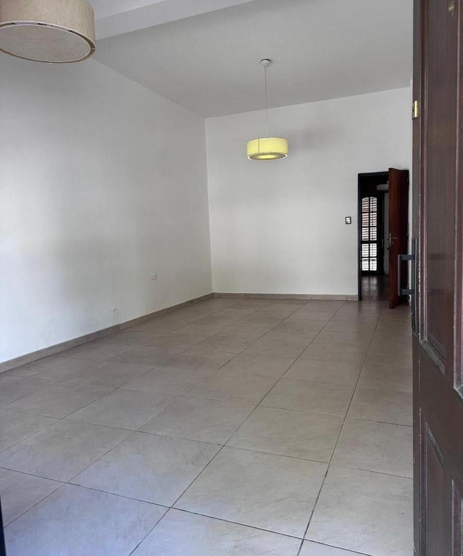 Casa en venta Alta Cordoba 4 dorm pileta coch. doble
