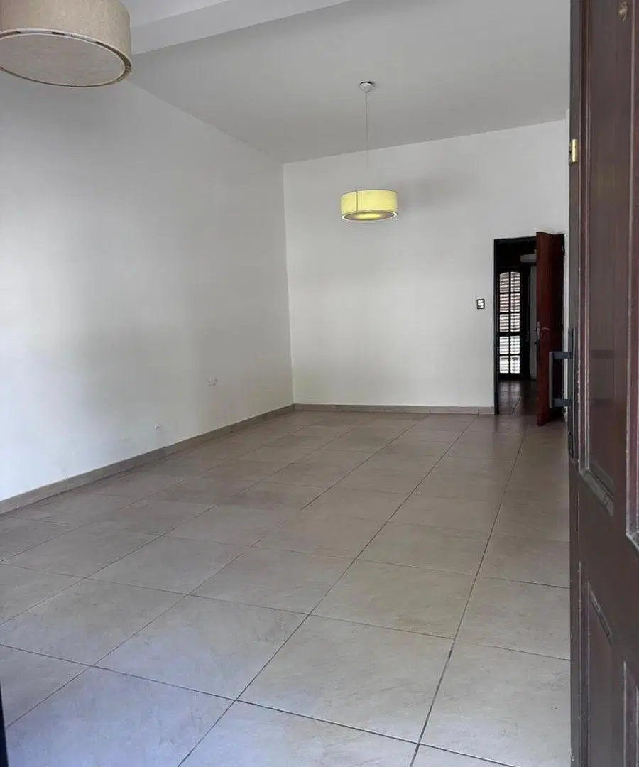 Casa en venta Alta Cordoba 4 dorm pileta coch. doble 2
