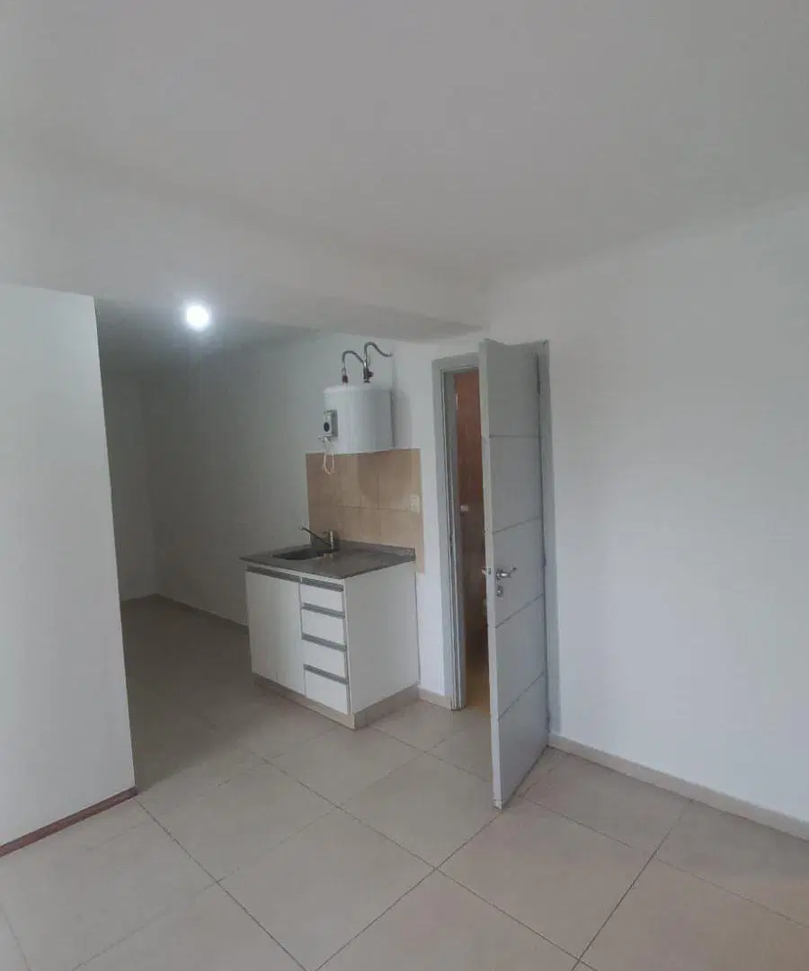 Departamento con cochera en alquiler Arguello Pileta, SUM 1