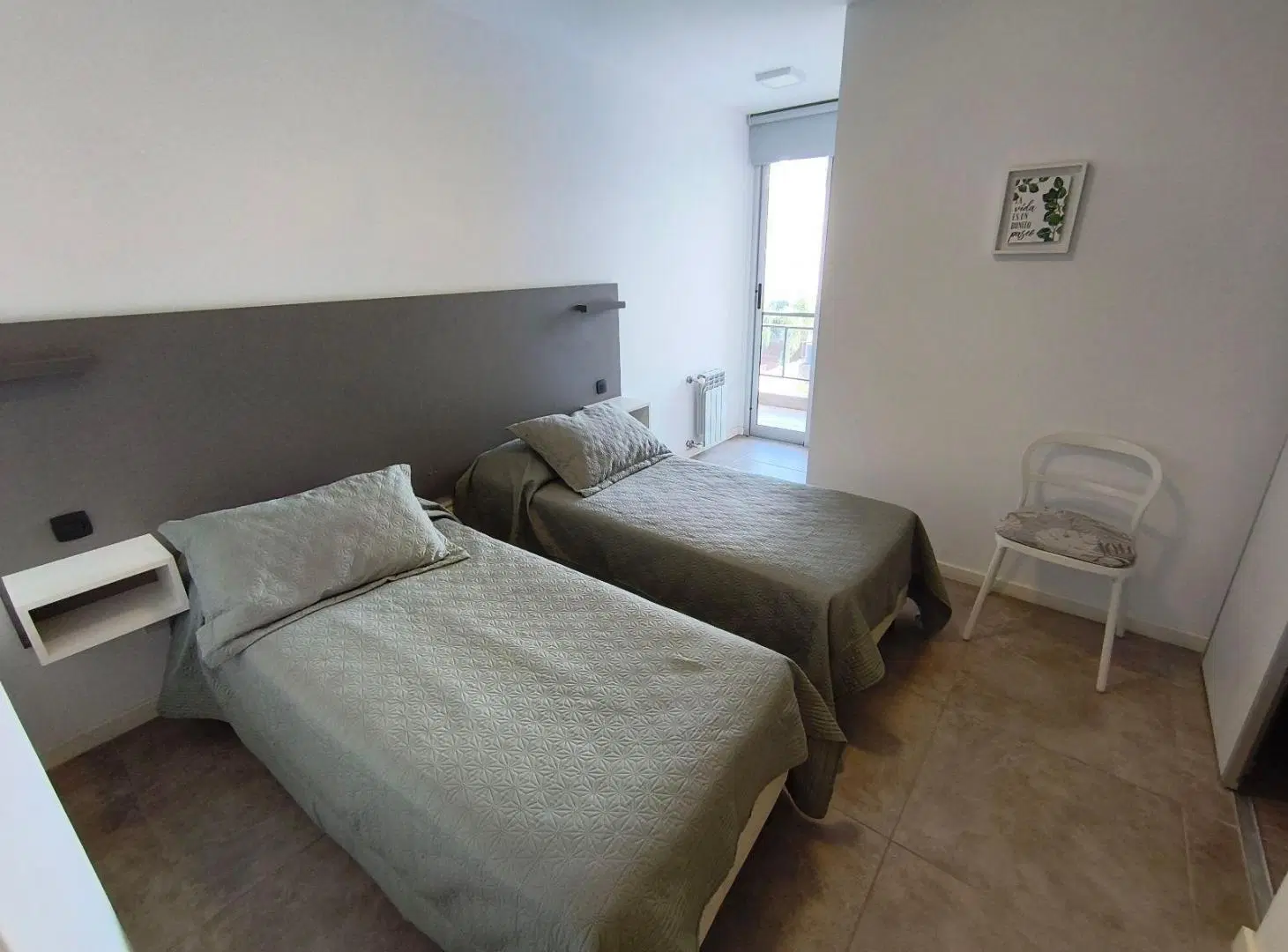 Departamento 2 dorm con balcón y cochera en Cofico 5