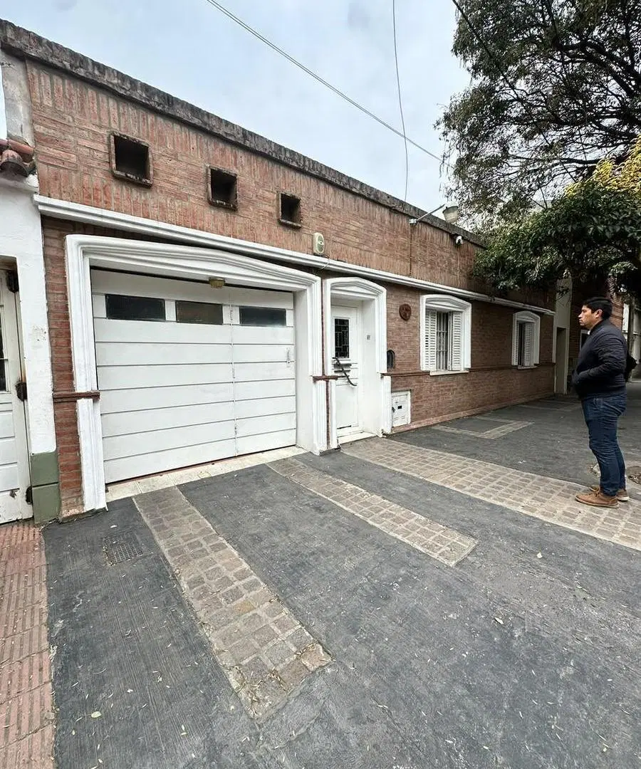OPORTUNIDAD!! VENTA HERMOSA CASA EN ALTA CORDOBA 2