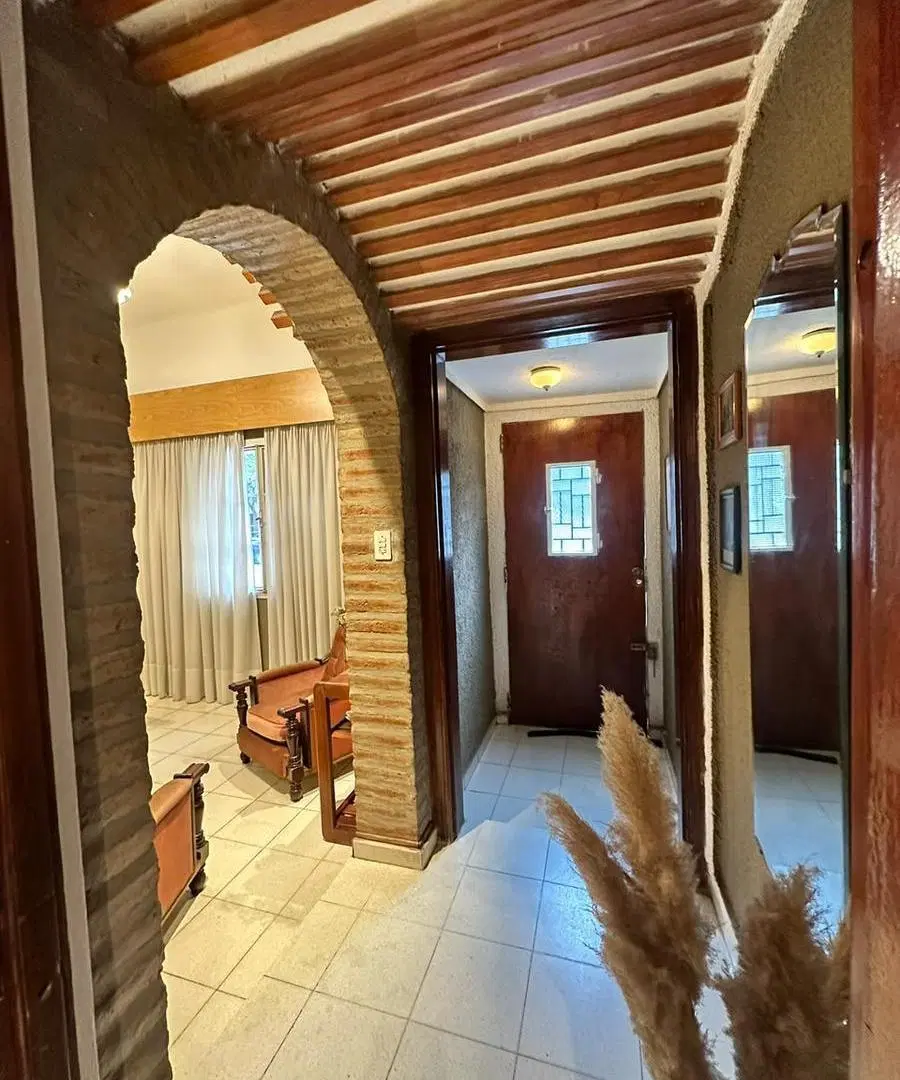 OPORTUNIDAD!! VENTA HERMOSA CASA EN ALTA CORDOBA 8