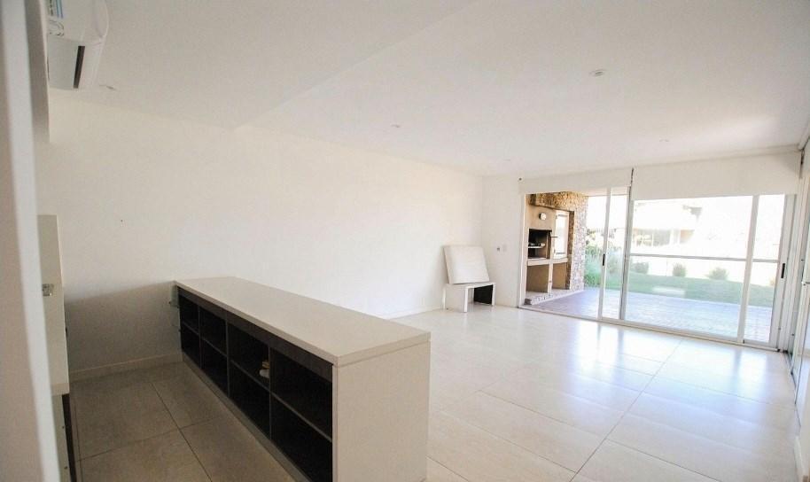 Foto de Departamento en Venta en Castaños - Las Piedras, Nordelta, Tigre, imagen 2