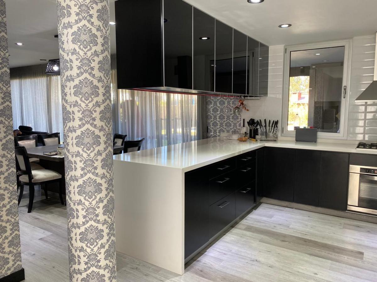 Casa en Venta en La Comarca, Tigre, G.B.A. Zona Norte