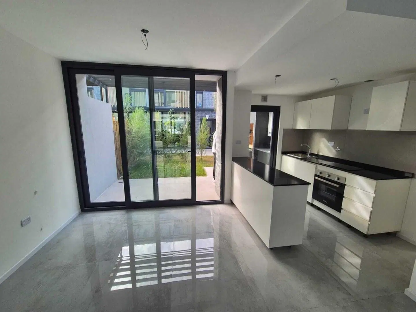 Departamento Triplex en Alquiler en Tigre, G.B.A. Zona Norte, Argentina 3