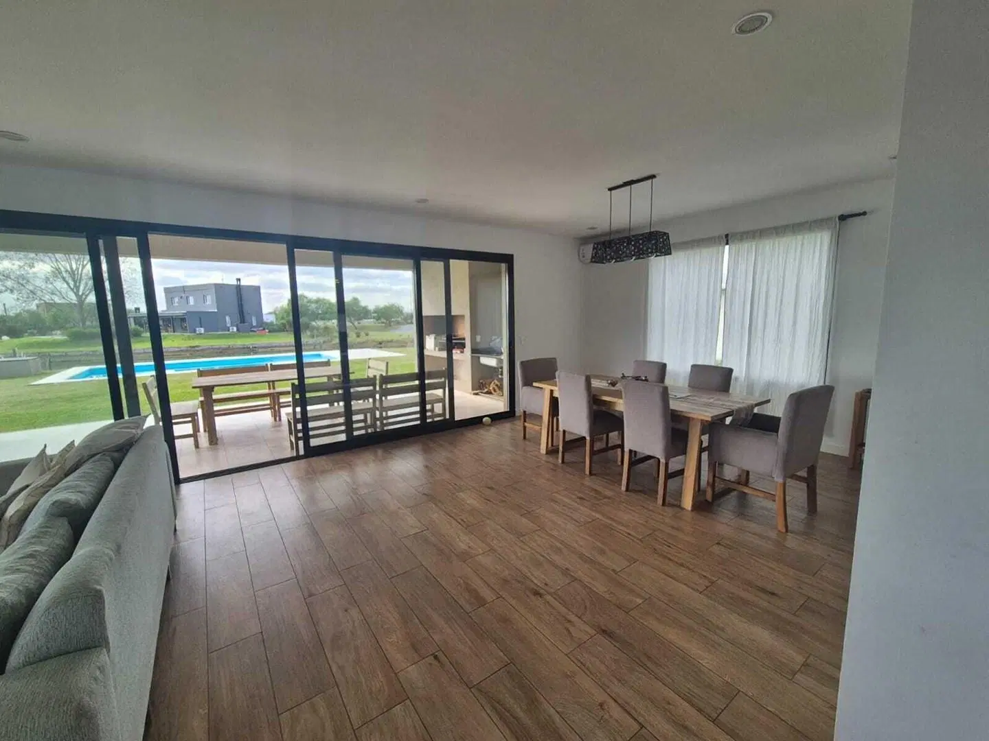 Casa en Venta en El Cantón Norte, El Cantón, Escobar 3