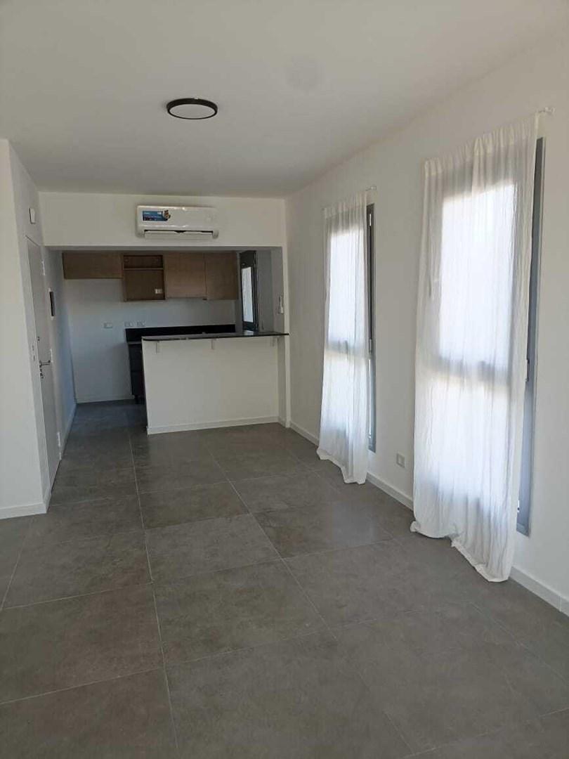 Foto de Departamento en Alquiler en Tigre, G.B.A. Zona Norte, Argentina, imagen 4