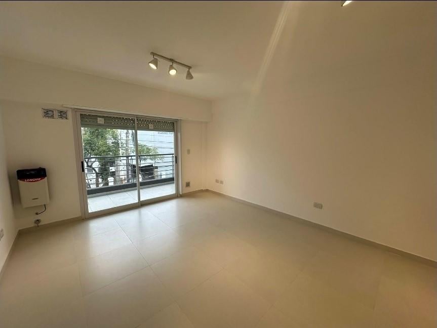Foto de Departamento en Venta en El Palomar, Morón, G.B.A. Zona Oeste, imagen 2