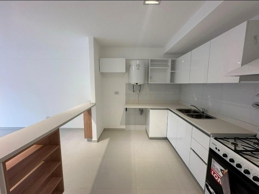 Foto de Departamento en Venta en El Palomar, Morón, G.B.A. Zona Oeste, imagen 2