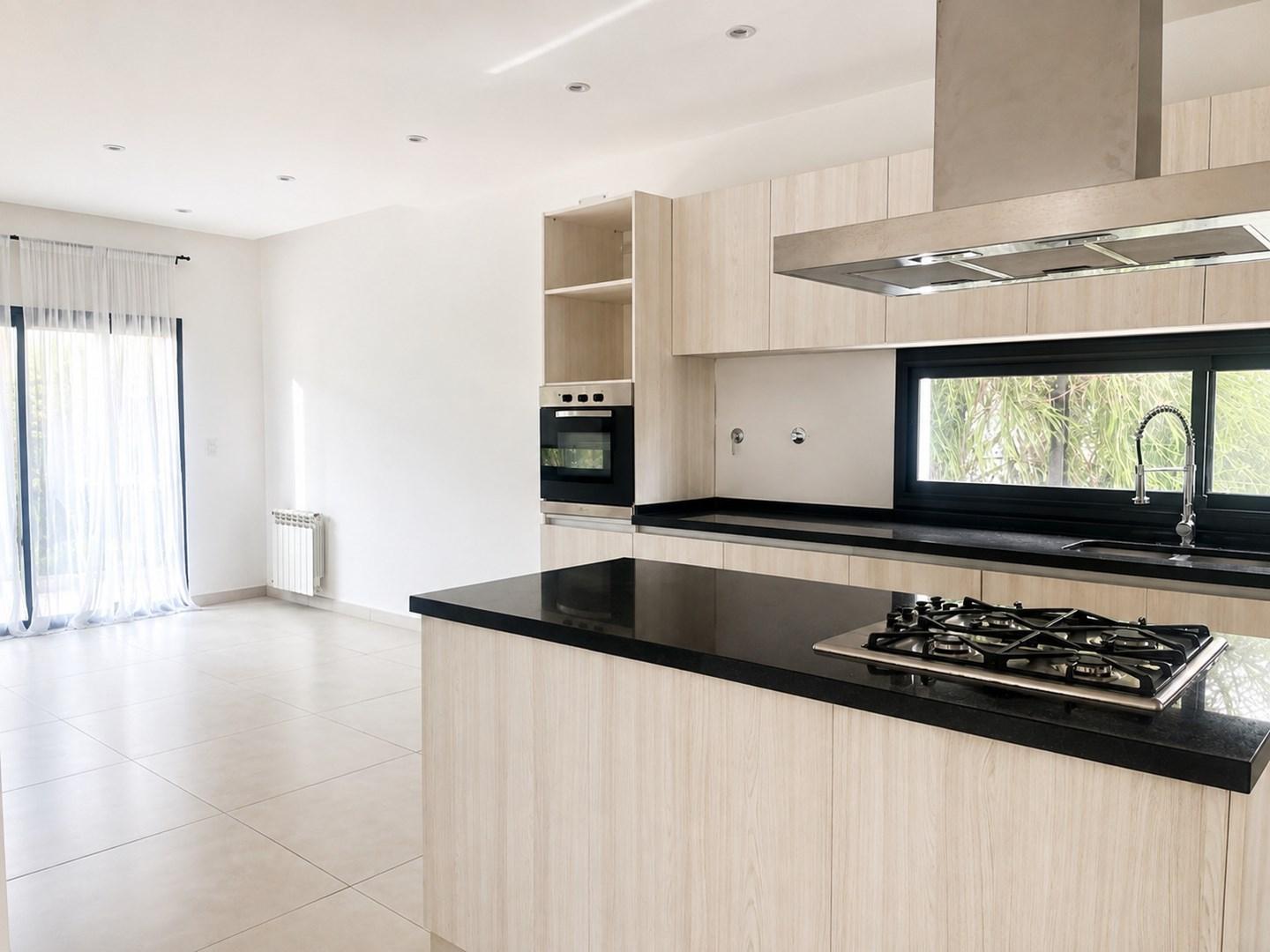 Foto de Casa en Alquiler en Castaños, Nordelta, Tigre, imagen 1