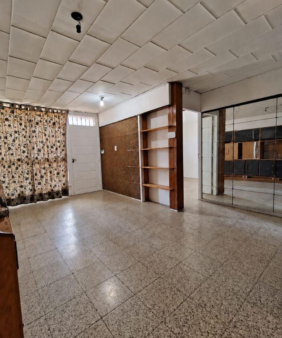 Foto de MEGA Inmobiliaria Vende Hermosa Casa 3 dormitorios en B° Trapiche Godoy, imagen 4