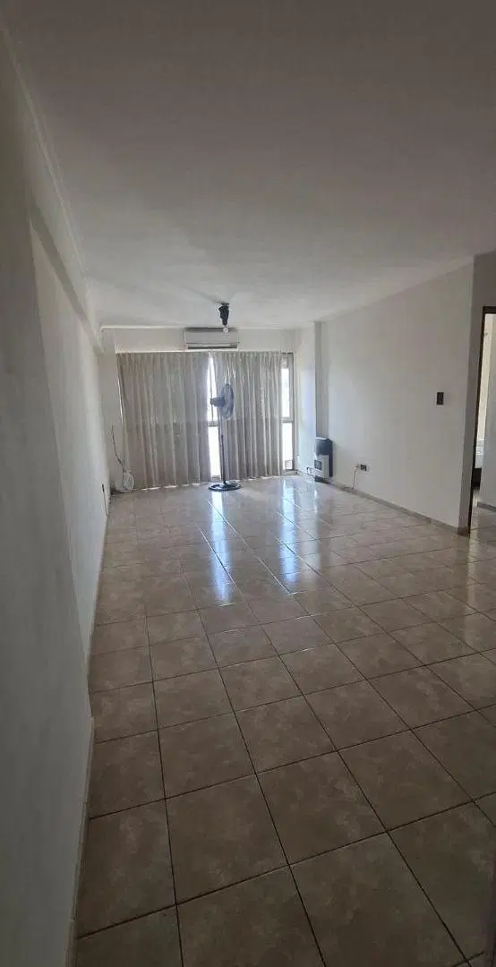 DEPTO 1 DOR. GRAN TAMAÑO. MICROCENTRO. 2